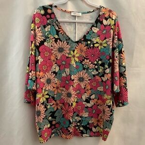 First Love by Lovely V-Neck Knit Floral Top